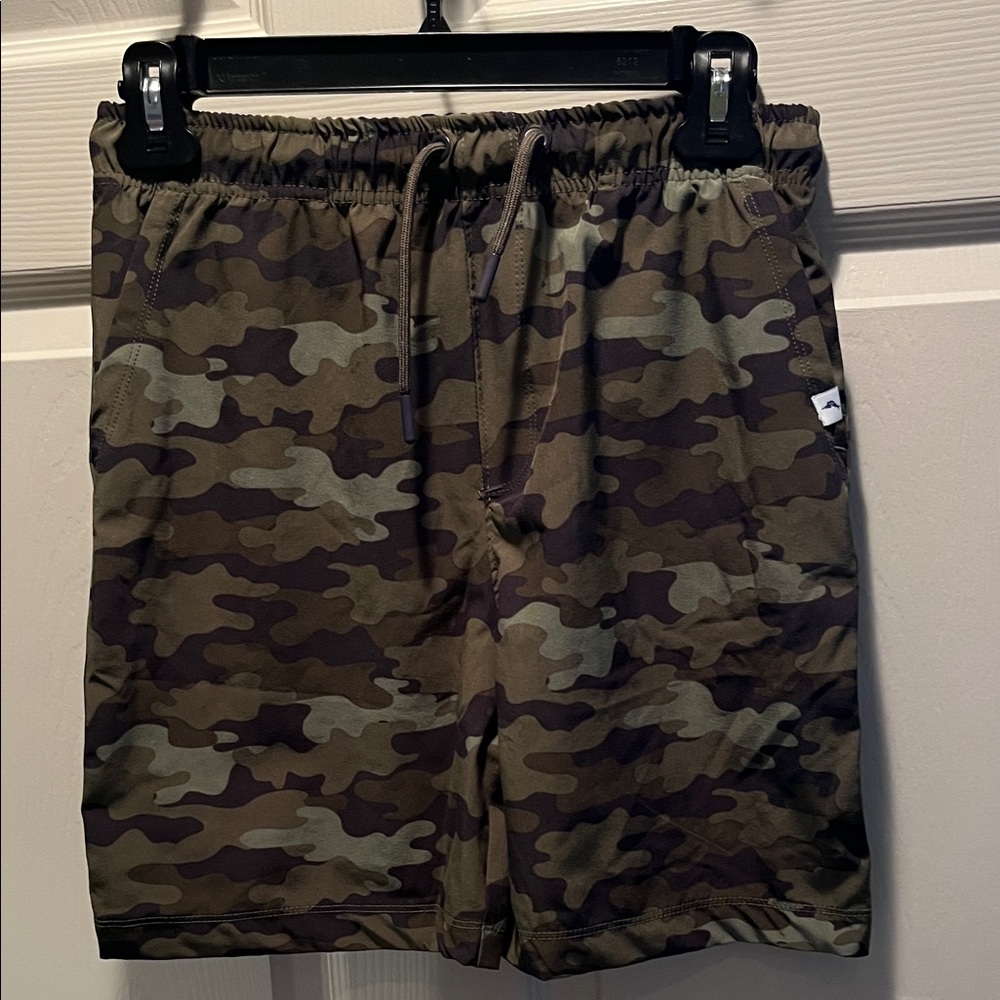 Boy’s Tommy Bahama Camo Shorts NWOT